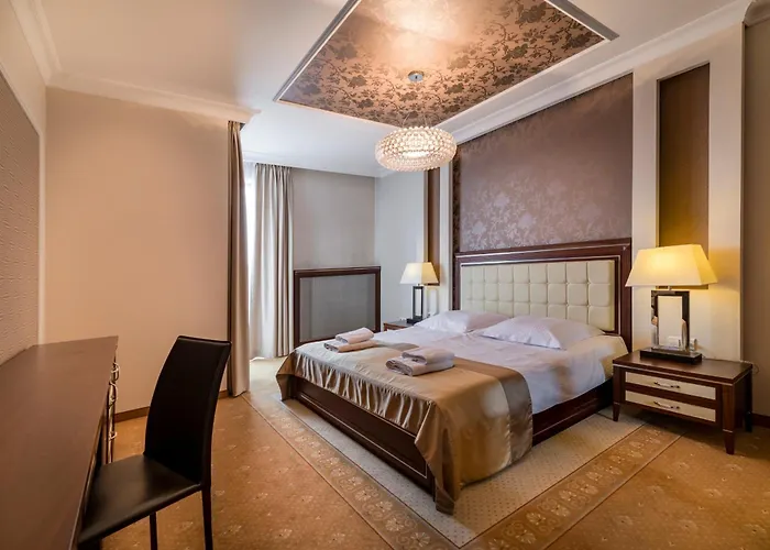 香草公寓式酒店 4*